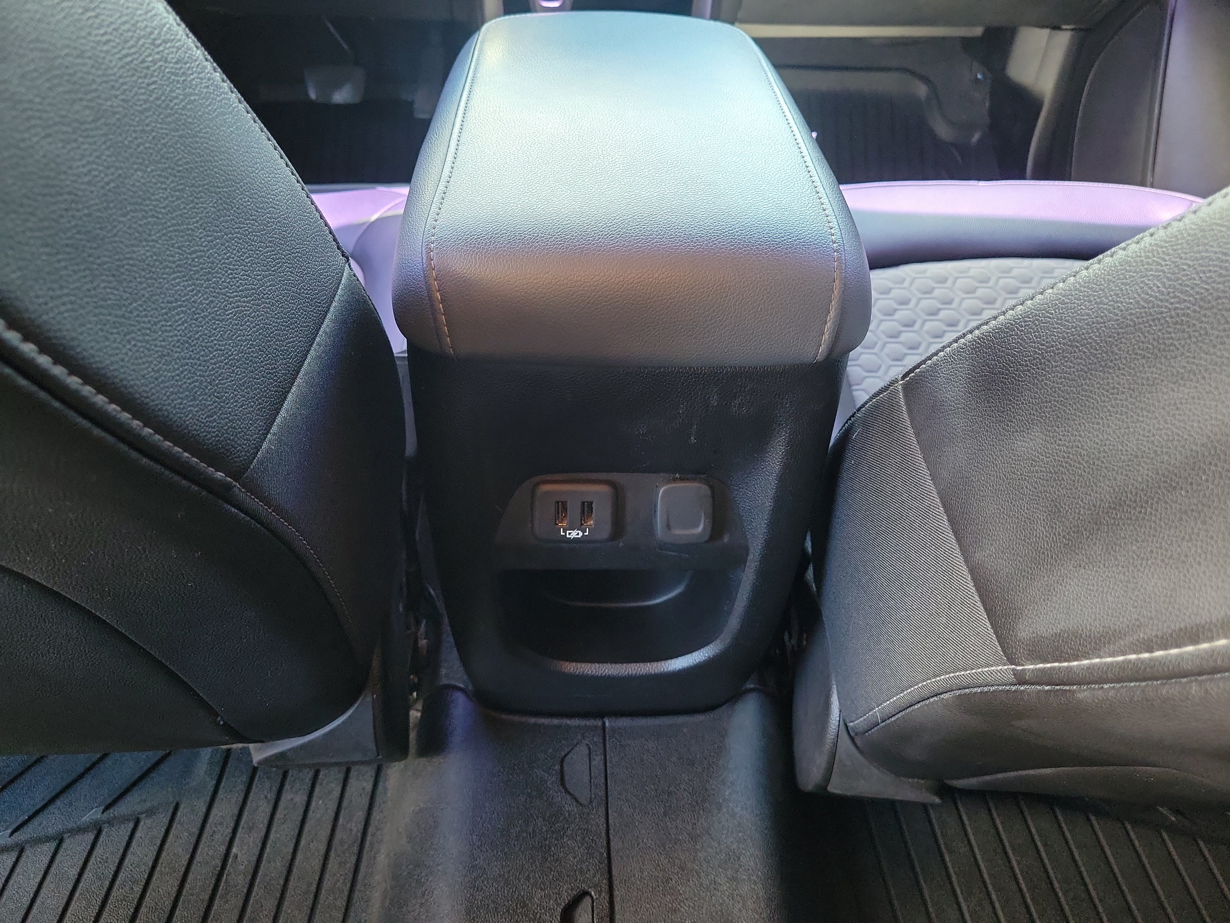 Used 2019 Chevrolet Colorado Z71 AWD/4WD image 11
