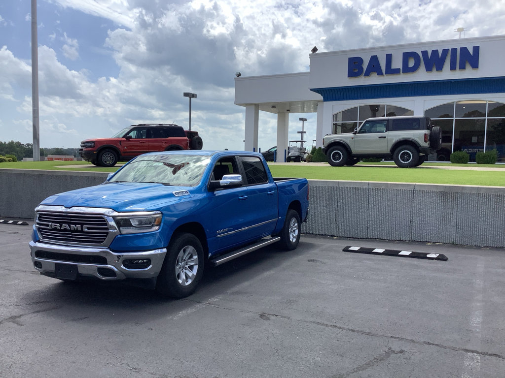 Used 2024 RAM 1500 Laramie image 3