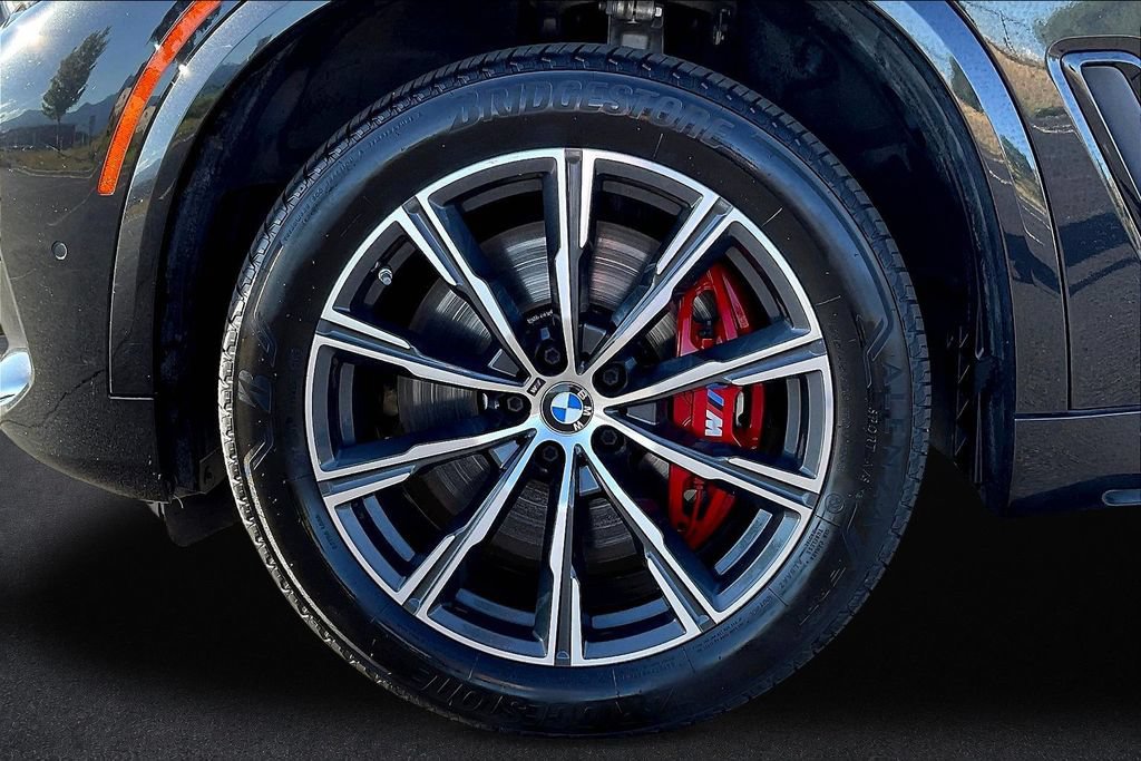 Used 2022 BMW X5 M50i w/ Executive Package AWD/4WD image 33