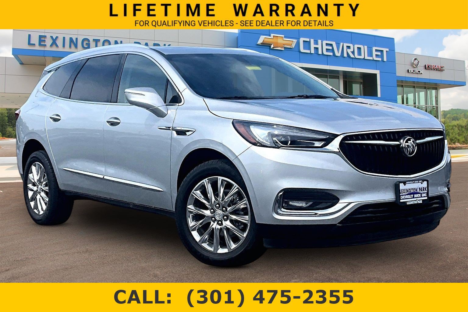 Used 2021 Buick Enclave Essence w/ Sound and Sites Package FWD image 1