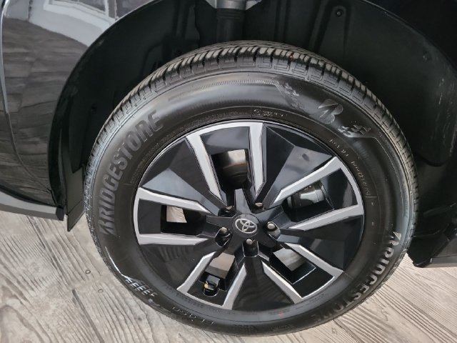 Used 2026 Toyota bZ FWD image 6