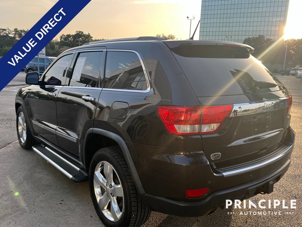 Used 2012 Jeep Grand Cherokee Overland Summit RWD image 6