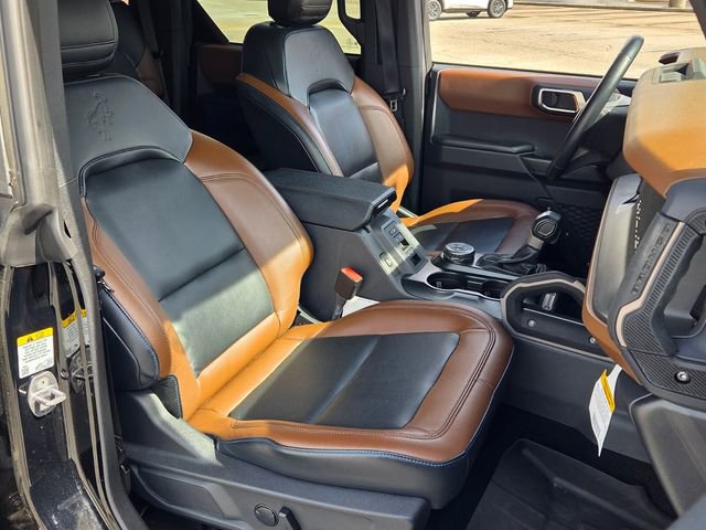 Used 2024 Ford Bronco Outer Banks image 15