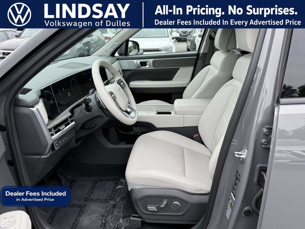 Used 2024 Hyundai Santa Fe Limited AWD/4WD image 11