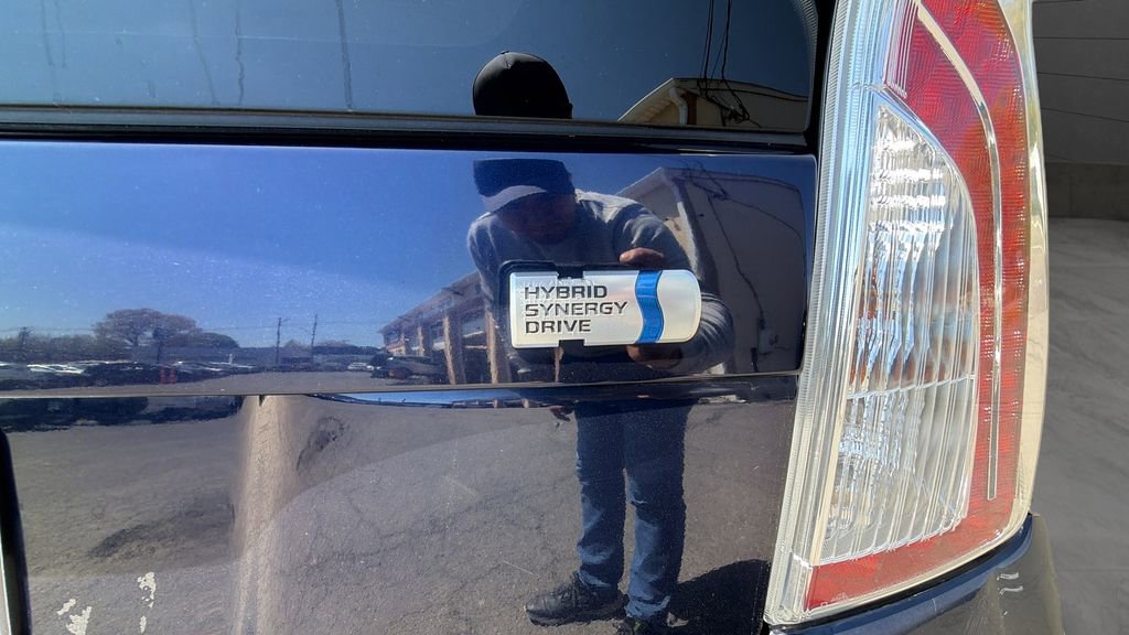 Used 2012 Toyota Prius Two FWD image 32