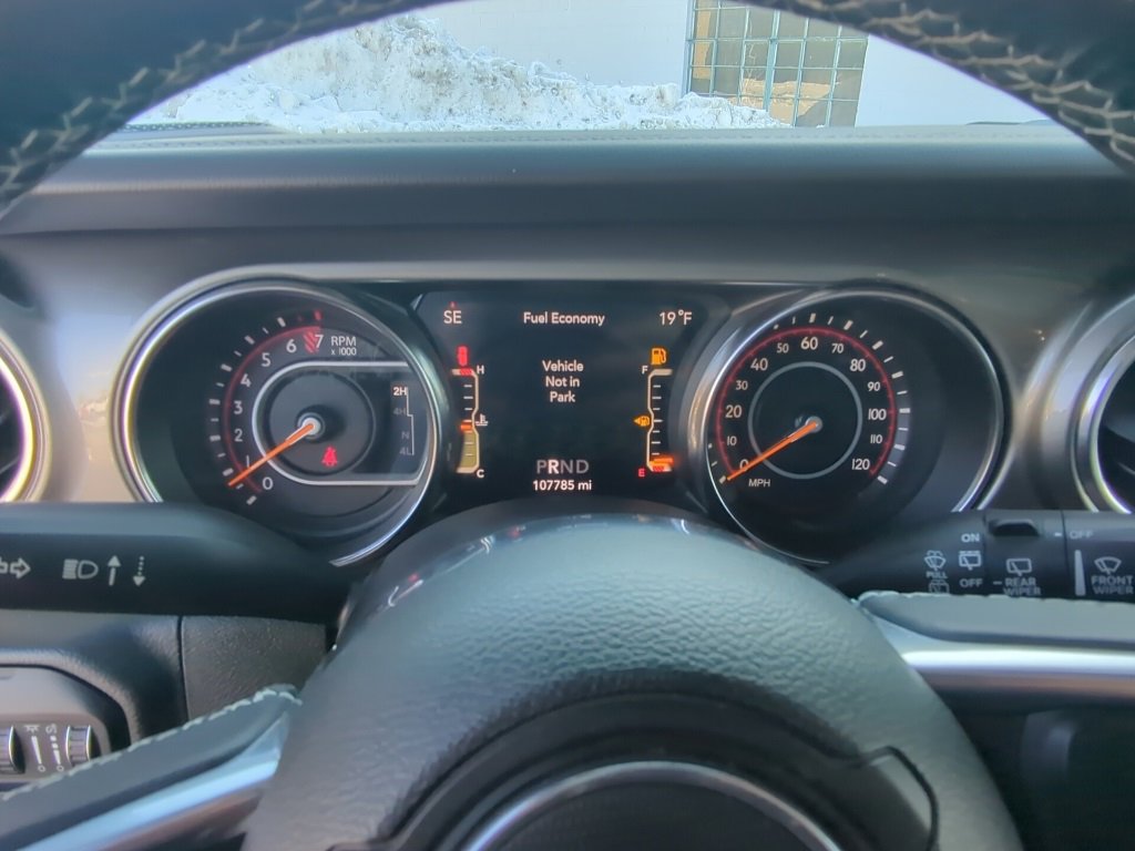 Used 2019 Jeep Wrangler Unlimited Sahara w/ Uconnect 4C Nav & Sound Group image 15