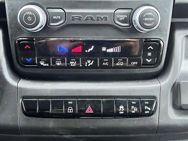 New 2025 RAM ProMaster 3500 w/ Quick Order Package 22G SLT image 16