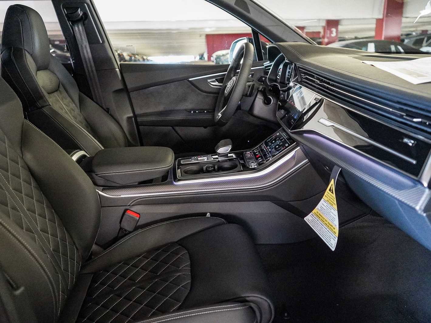 New 2026 Audi SQ7 Premium Plus AWD/4WD image 17
