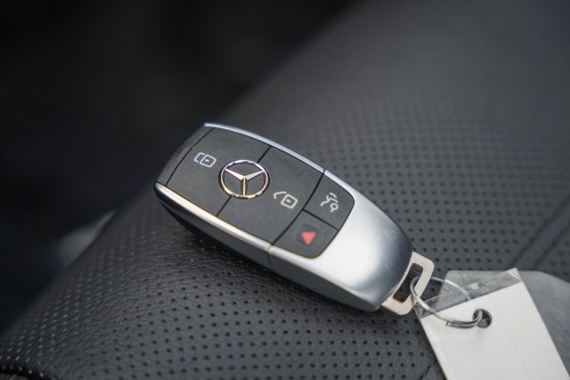 Certified 2024 Mercedes-Benz GLE 350 4MATIC image 50