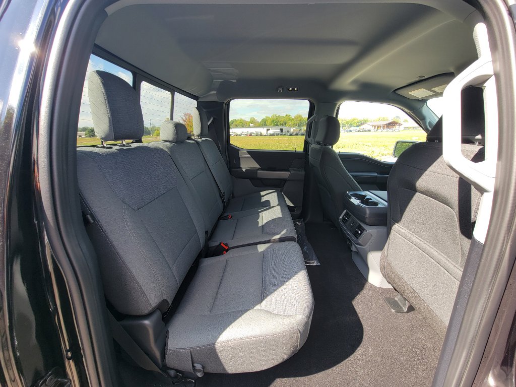 New 2025 Ford F150 XLT image 33
