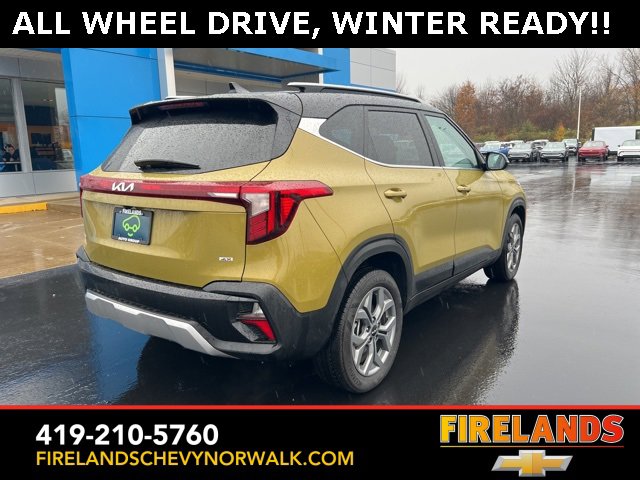 Used 2024 Kia Seltos S image 11