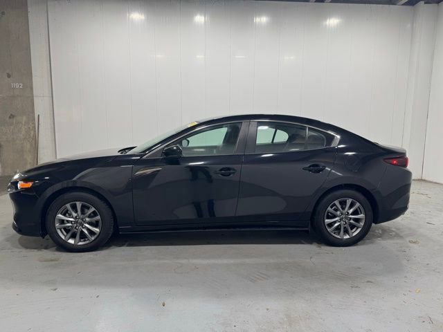 Used 2024 MAZDA MAZDA3 s FWD image 3