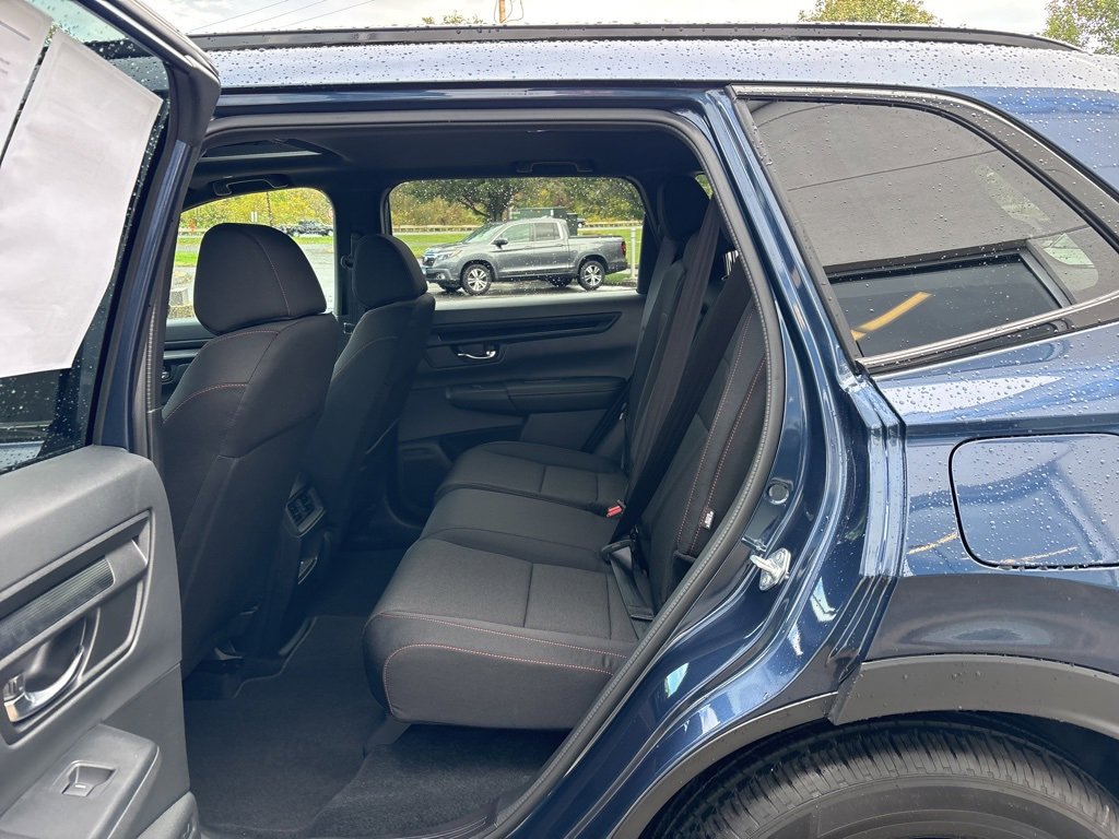 Used 2026 Honda CR-V Sport image 23