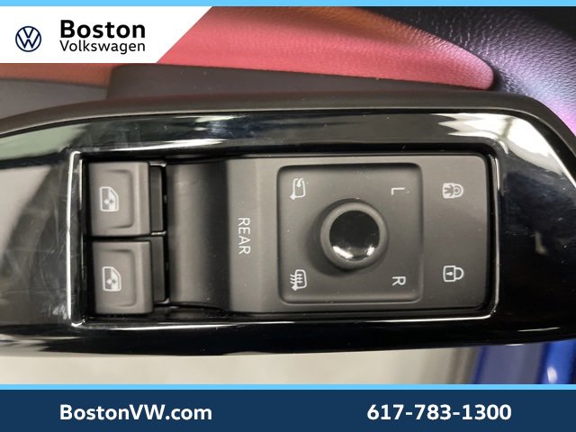 Used 2022 Volkswagen ID.4 Pro S image 29