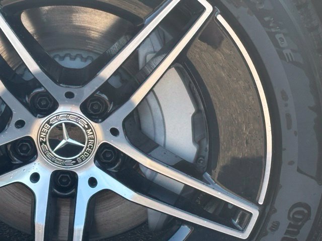 New 2027 Mercedes-Benz E 350 4MATIC Sedan image 8