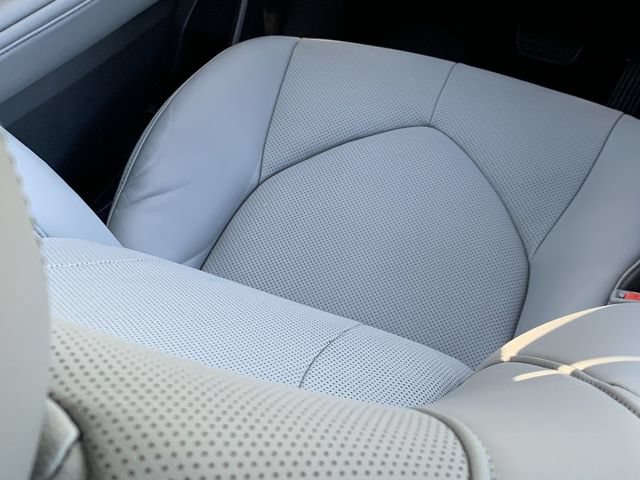 Used 2020 Toyota Highlander Limited AWD/4WD image 18