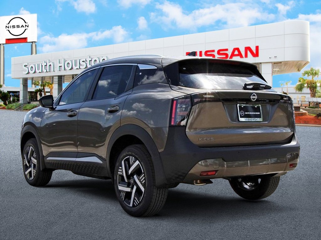 New 2026 Nissan Kicks SV w/ Charging Package FWD image 3