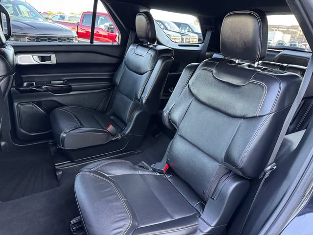 Used 2024 Ford Explorer ST w/ Equipment Group 401A AWD/4WD image 16