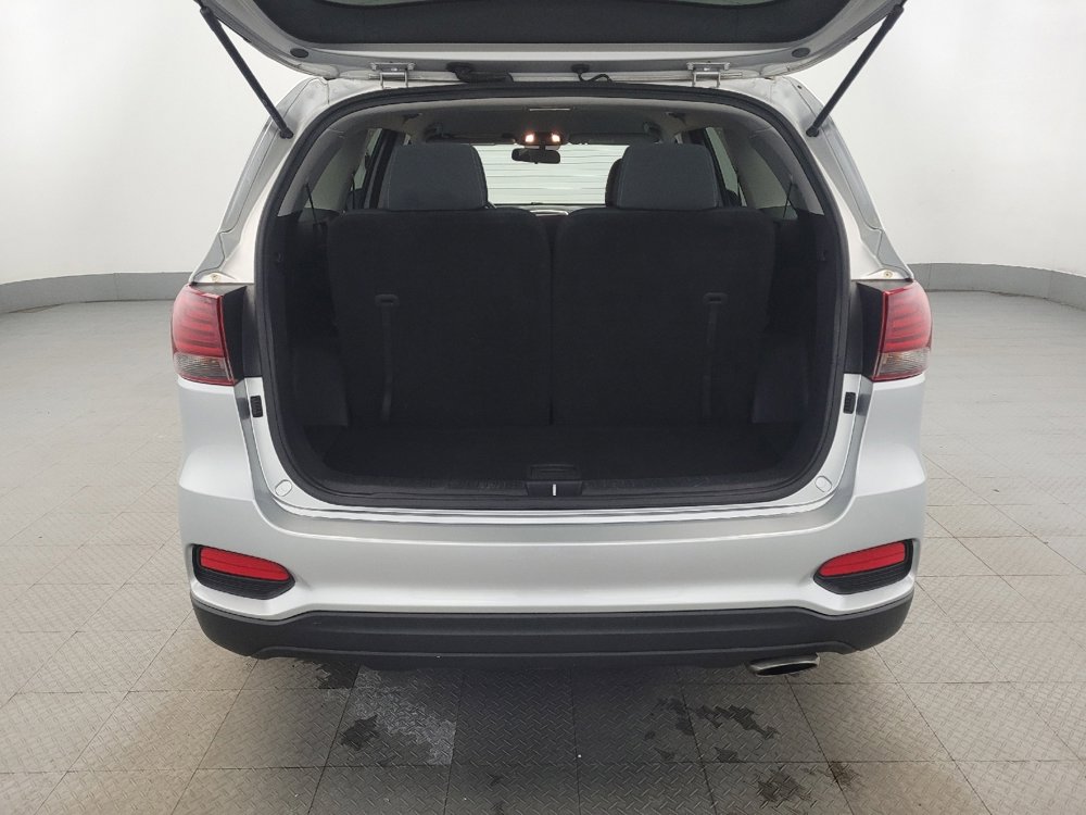 Used 2019 Kia Sorento LX image 29