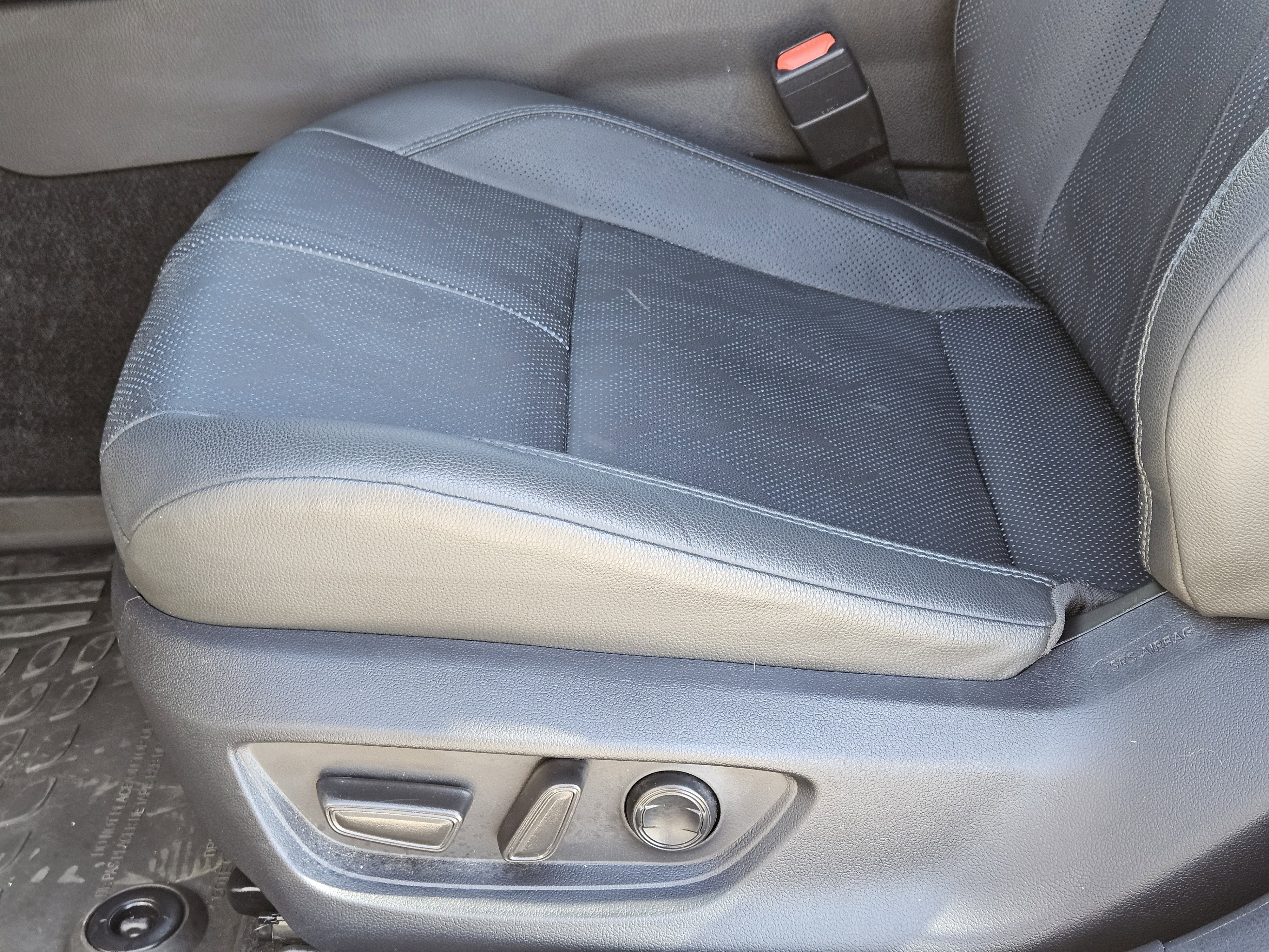 Used 2025 Toyota Camry XSE image 23