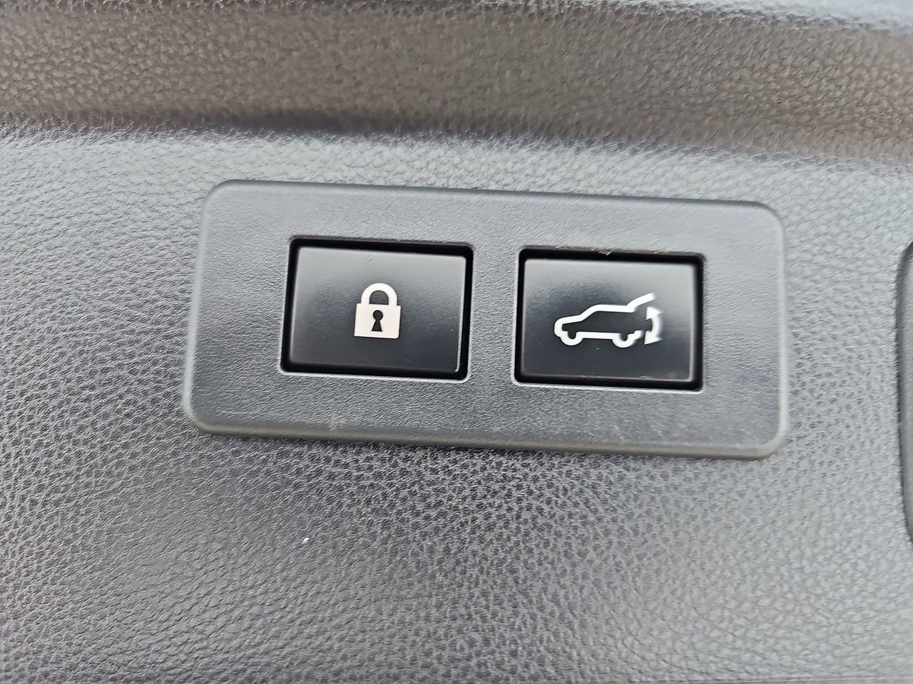 Used 2019 Subaru Forester Limited image 16