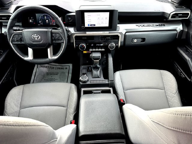Used 2024 Toyota Tacoma SR5 AWD/4WD image 25