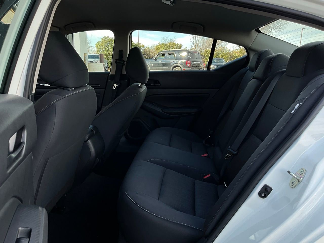 Used 2025 Nissan Altima 2.5 SV image 12