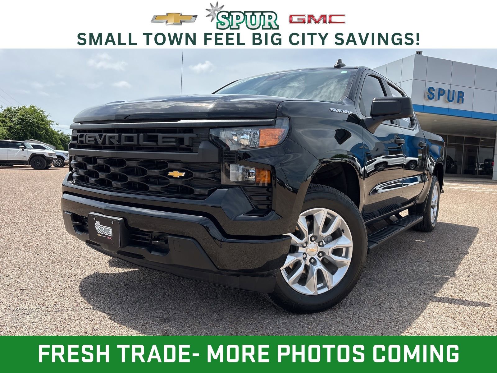 Used 2024 Chevrolet Silverado 1500 Custom AWD/4WD image 1