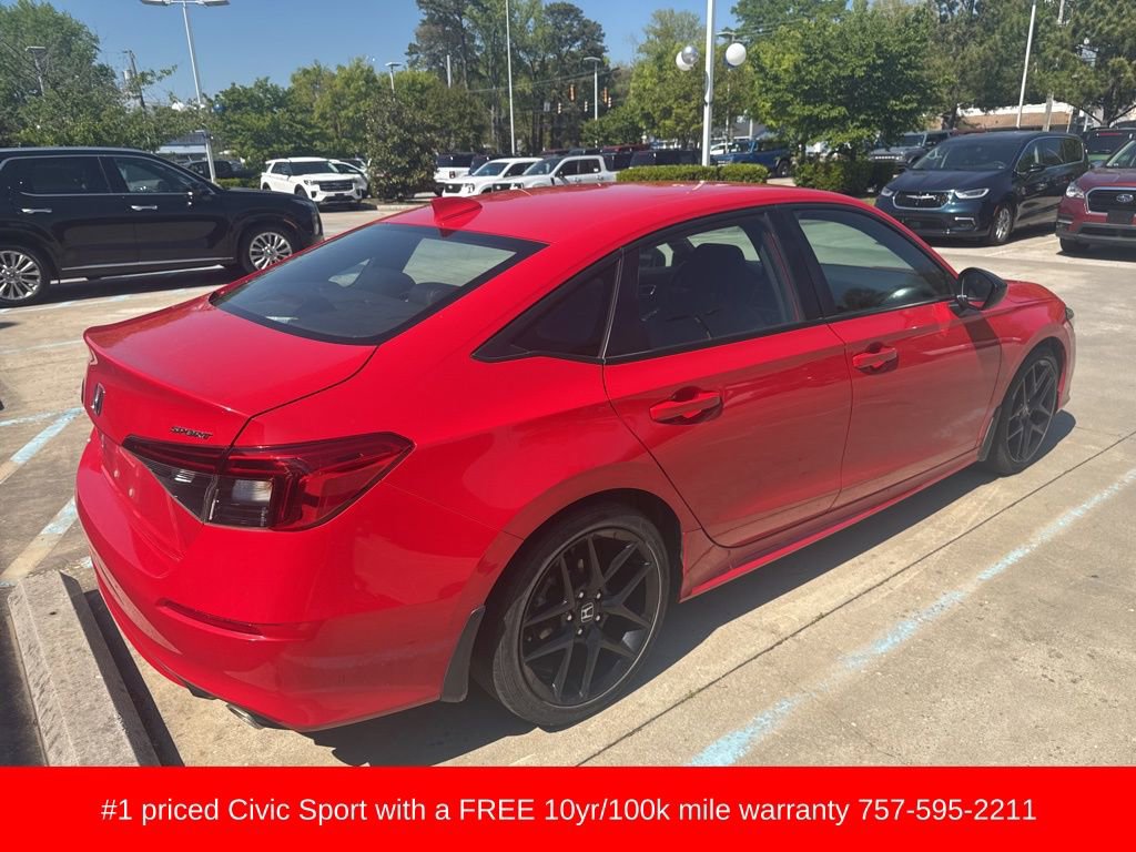 Used 2023 Honda Civic Sport image 4
