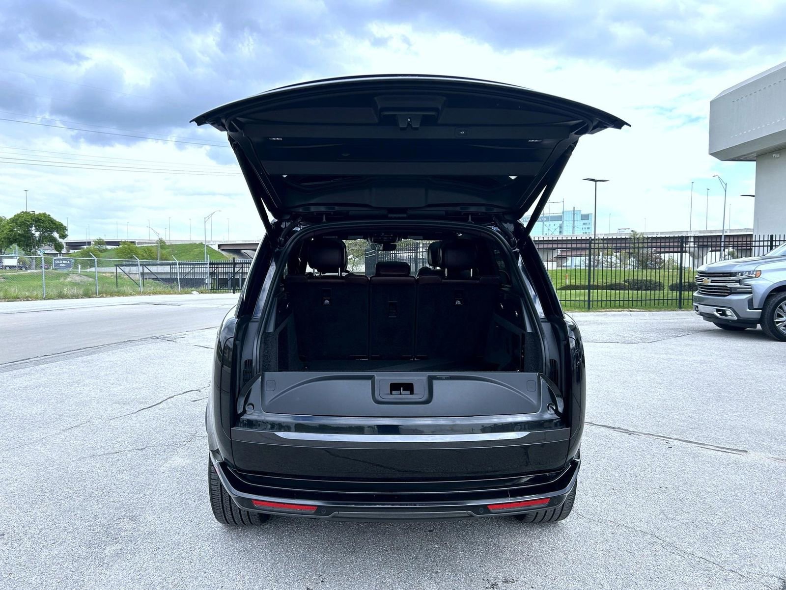Used 2023 Land Rover Range Rover SE AWD/4WD image 21