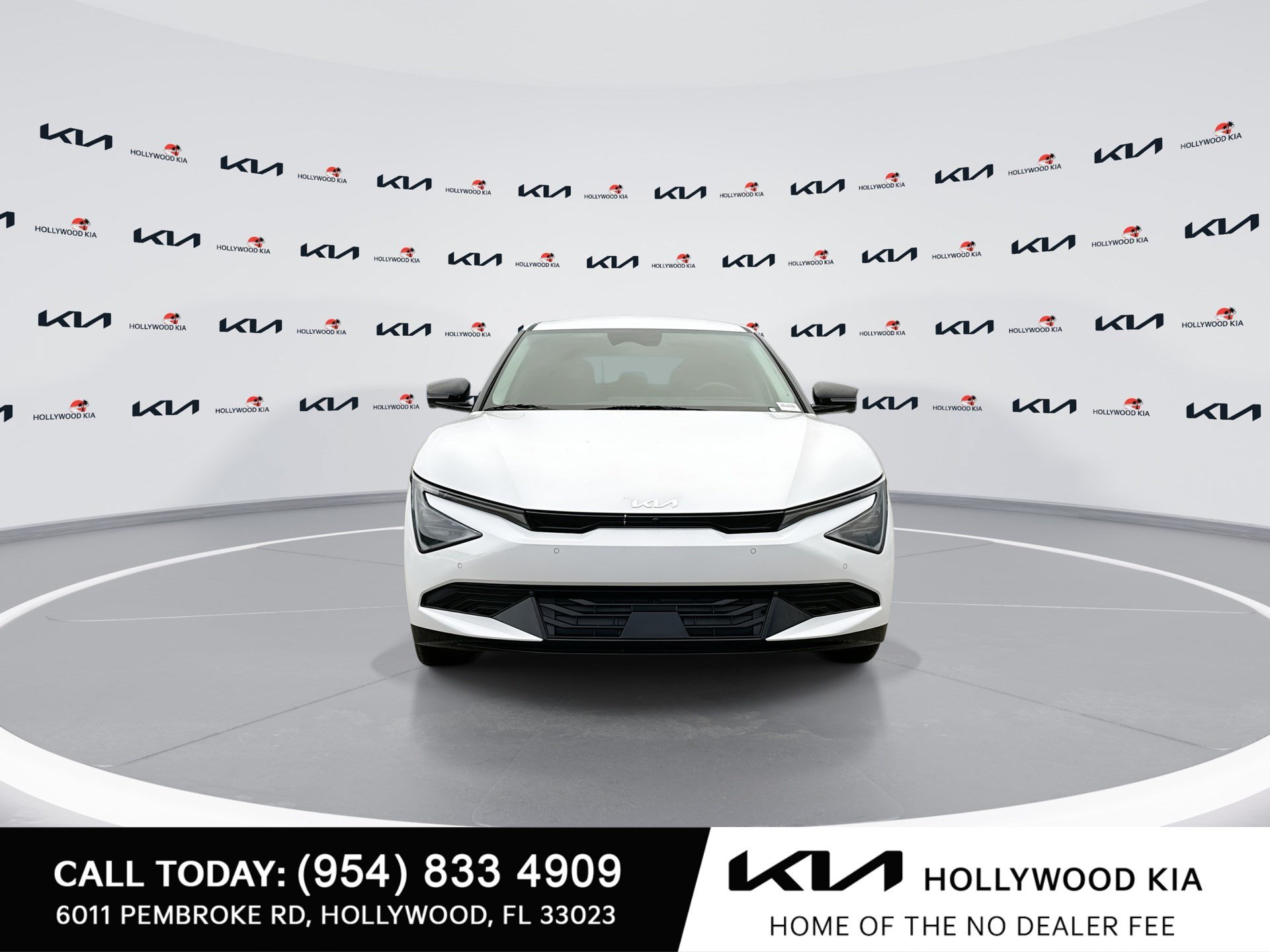New 2025 Kia EV6 Wind RWD image 3