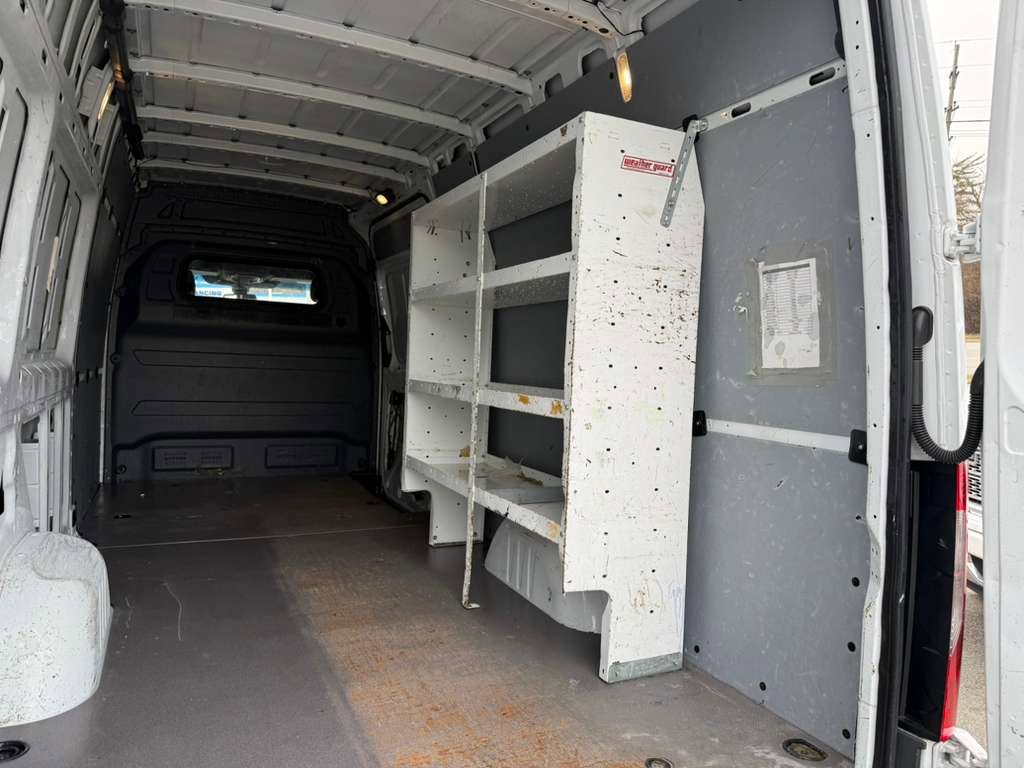 Used 2021 Mercedes-Benz Sprinter 2500 image 29
