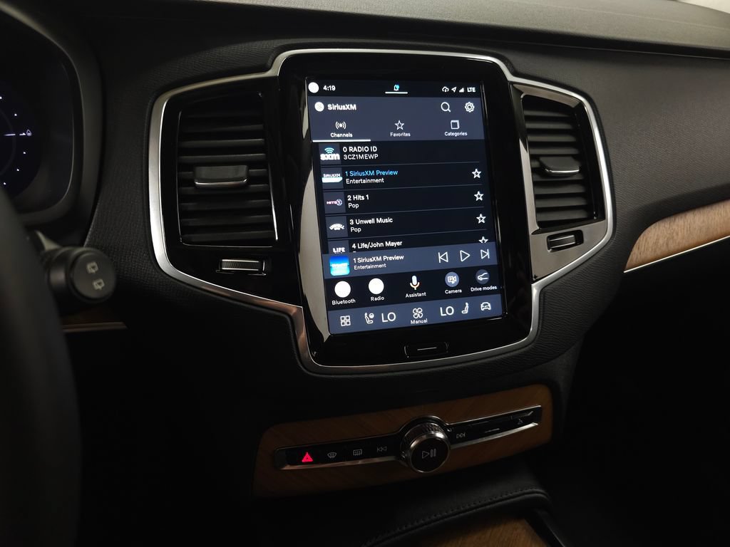 Certified 2024 Volvo XC90 T8 Plus w/ Protection Package Premier AWD/4WD image 25