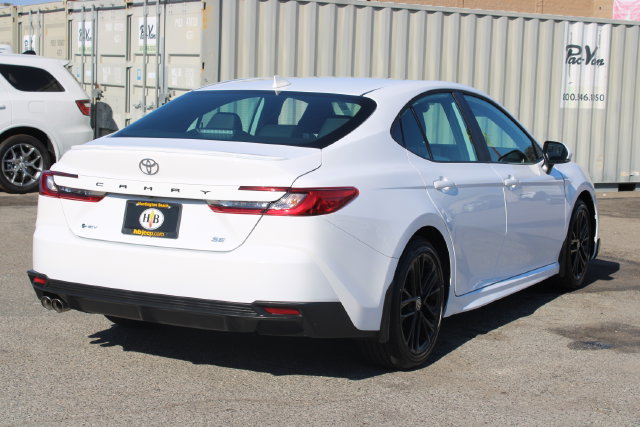 Used 2026 Toyota Camry SE w/ Multimedia Upgrade Package FWD image 5