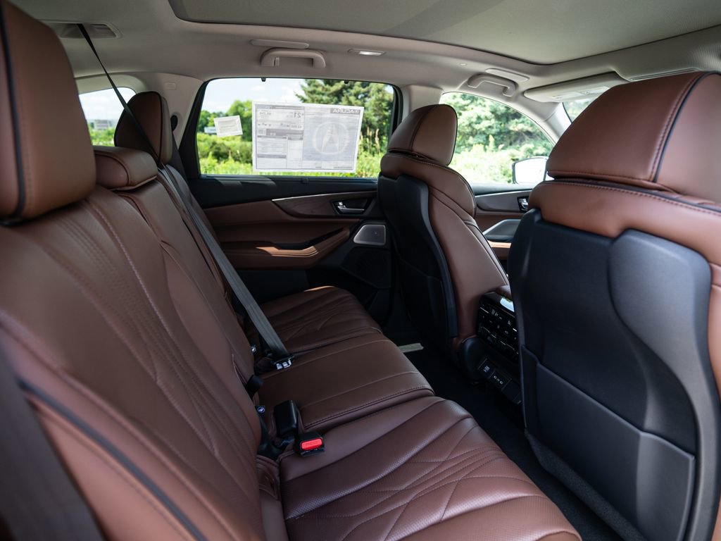 New 2026 Acura MDX SH-AWD w/ Advance Package image 17