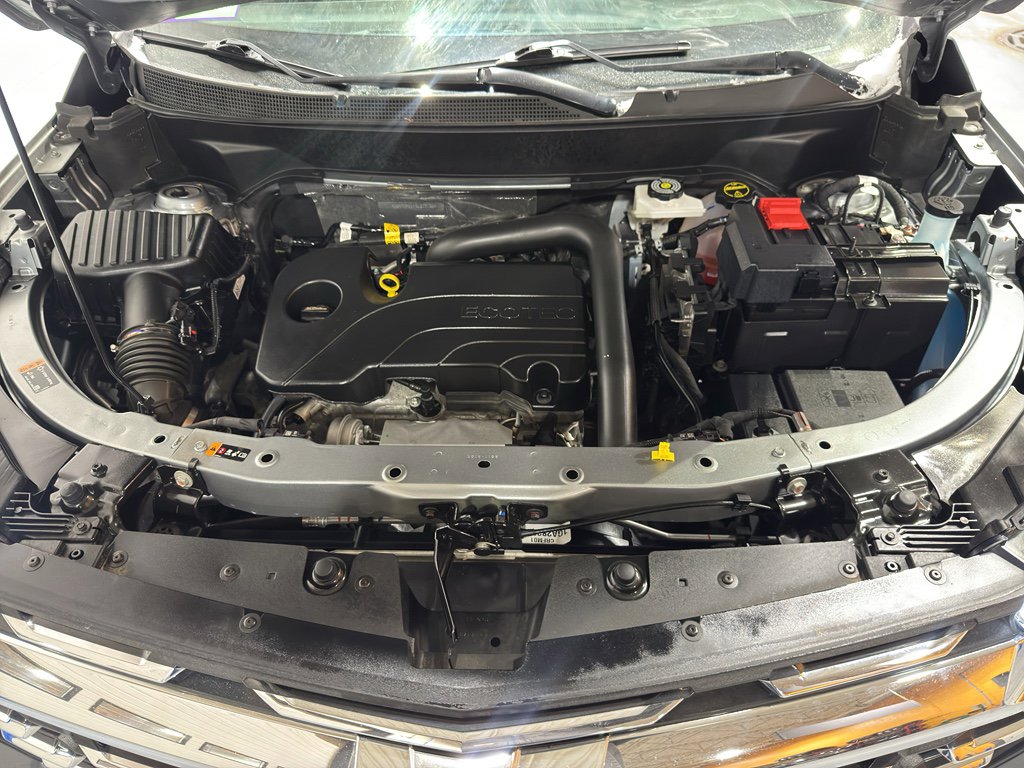 Used 2025 Chevrolet Equinox LT w/ Convenience Package II image 36