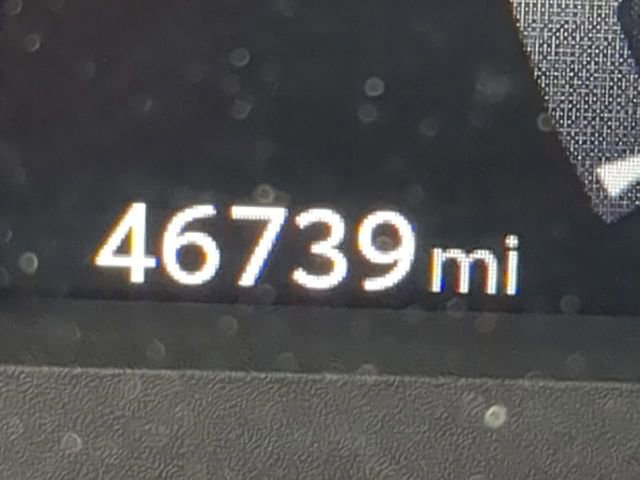 Used 2025 Toyota Tacoma SR AWD/4WD image 30