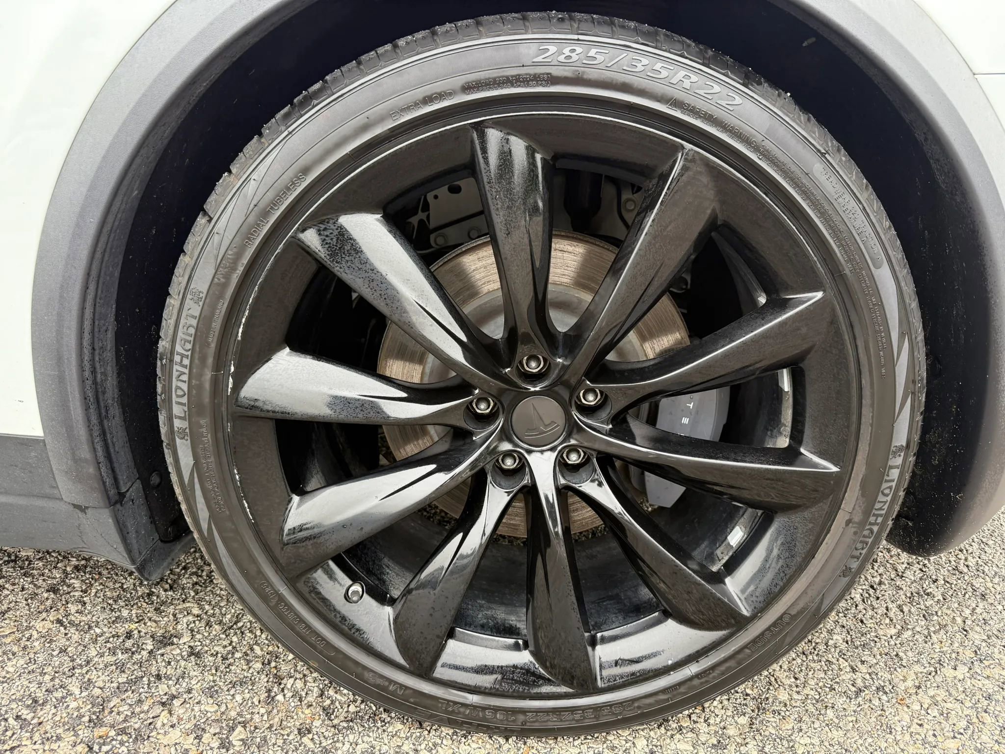 Used 2017 Tesla Model X 100D AWD/4WD image 24