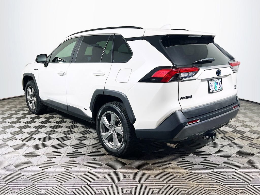 Used 2020 Toyota RAV4 Limited AWD/4WD image 6
