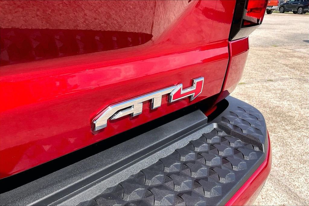 Used 2026 GMC Canyon AT4 AWD/4WD image 21