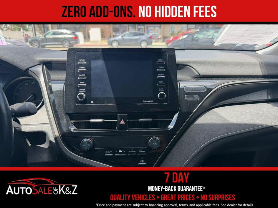 Used 2021 Toyota Camry SE FWD image 30