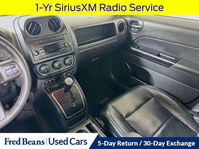 Used 2014 Jeep Patriot Latitude AWD/4WD image 24