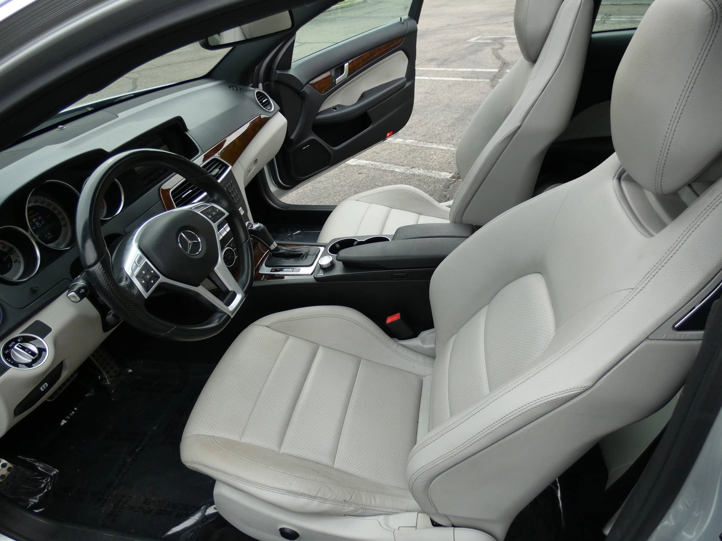 Used 2015 Mercedes-Benz C 350 Coupe image 52