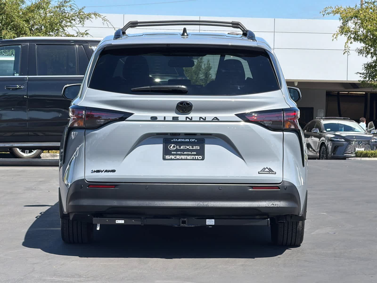 Used 2026 Toyota Sienna XLE Woodland Edition AWD/4WD image 8