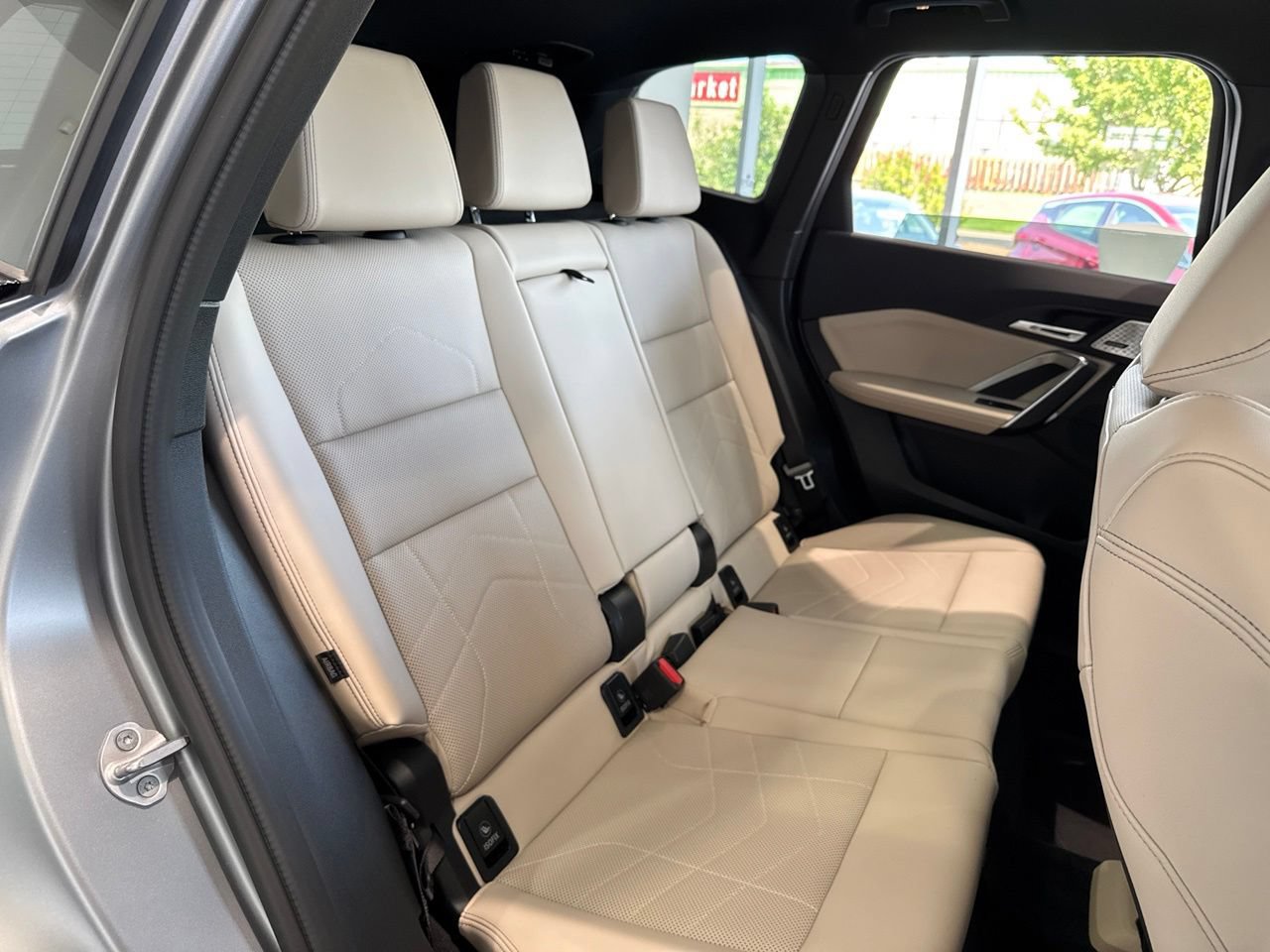Used 2025 BMW X1 M35i w/ Premium Package AWD/4WD image 41