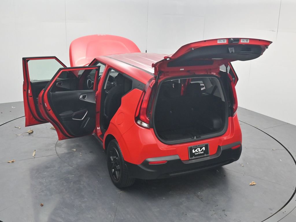 Certified 2022 Kia Soul LX w/ Technology Package image 48