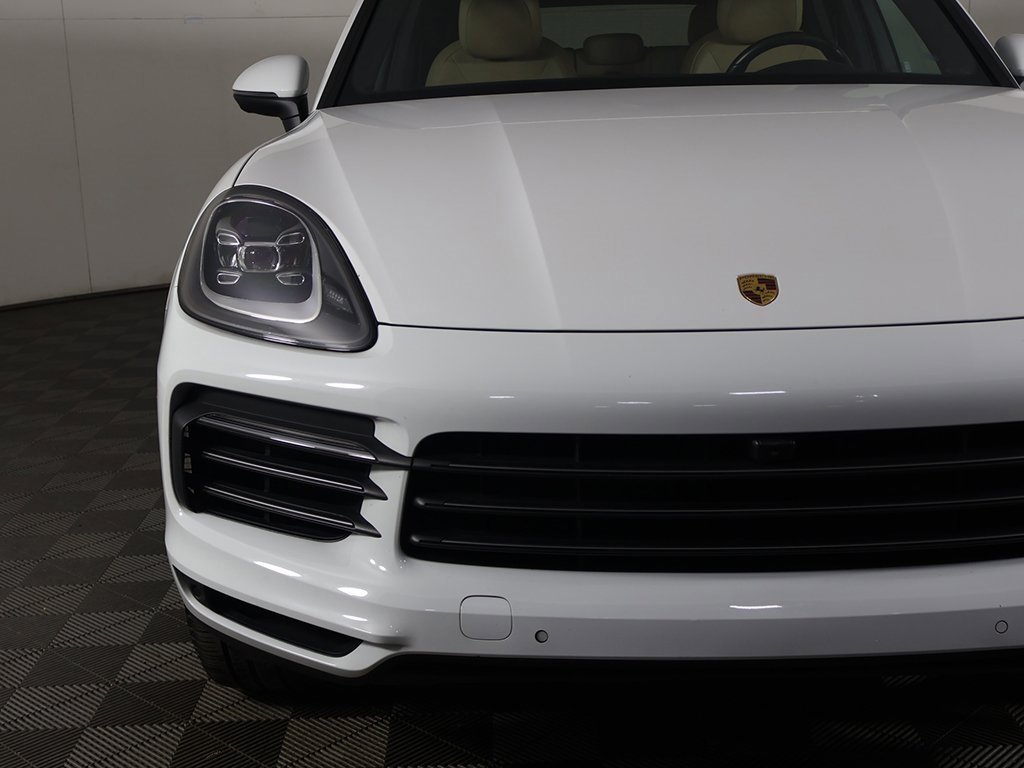 Used 2023 Porsche Cayenne Platinum Edition image 15