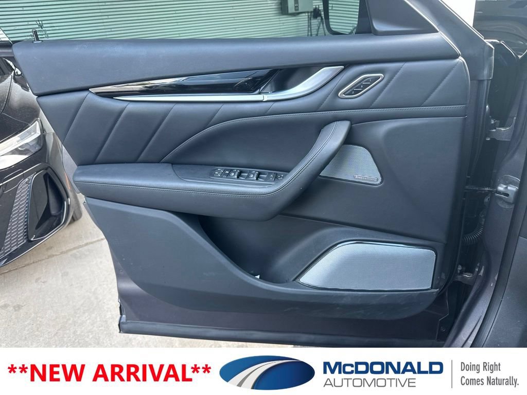 Used 2021 Maserati Levante S GranSport AWD/4WD image 9