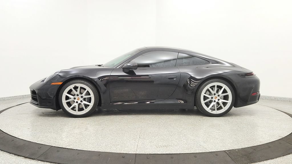 Used 2025 Porsche 911 Carrera RWD image 2