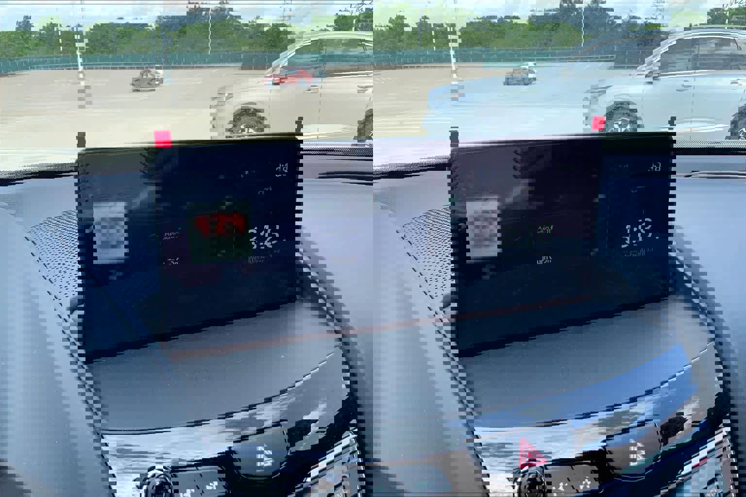 Used 2026 Acura RDX SH-AWD image 32